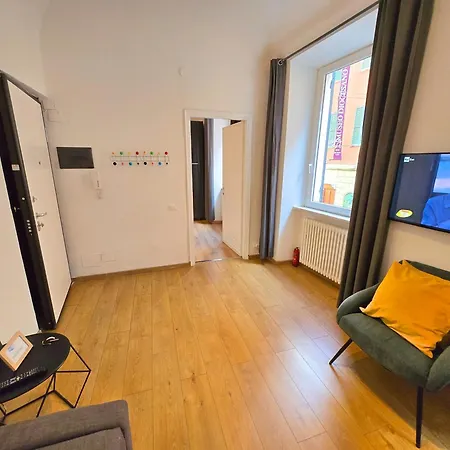 Pineda Apartment * La Spezia