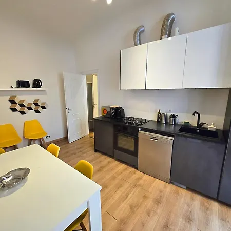 Pineda Apartment * 라스페치아