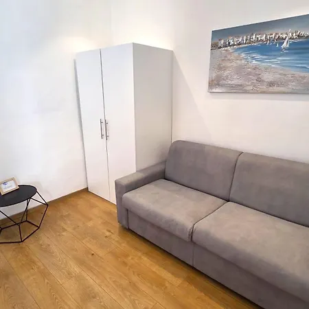 Pineda Apartment * La Spezia