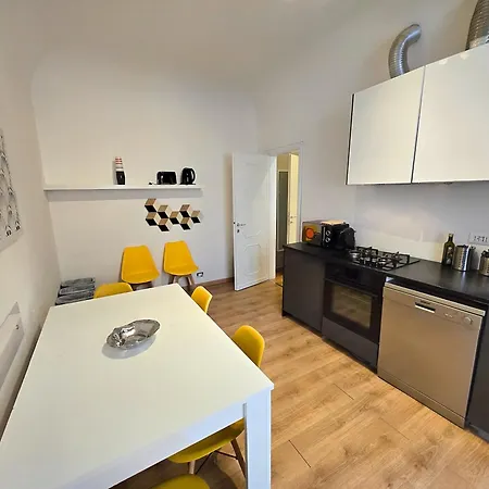 Pineda Apartment شقة *